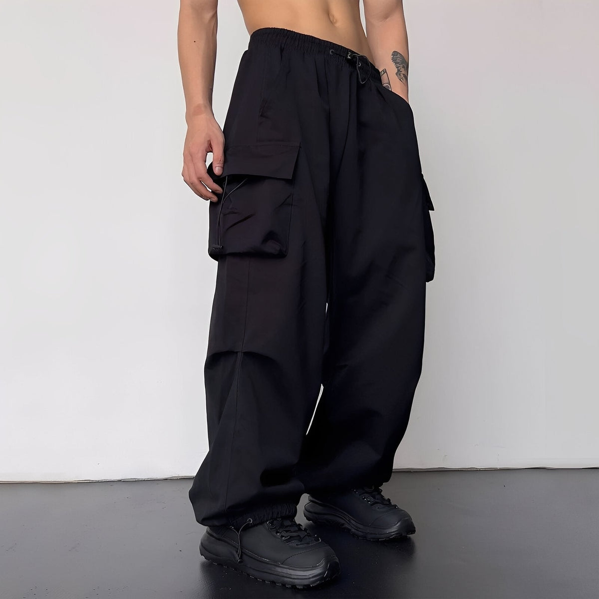 Kaleb - Modische Cargo-Hose mit weitem Bein