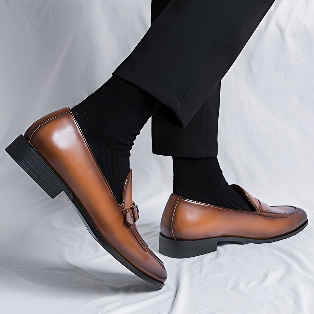 Dillon - Retro Elegante Slipper