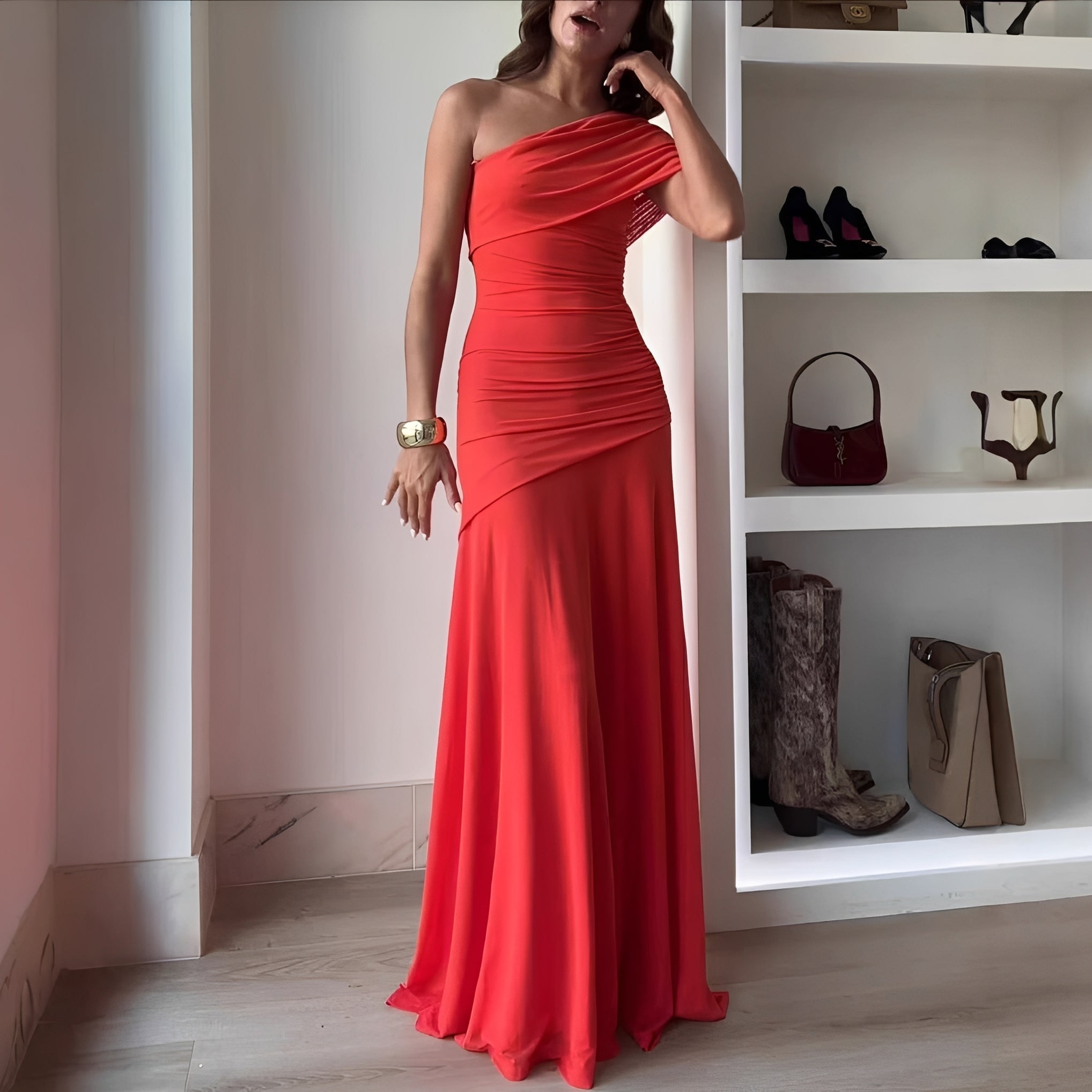 Marga - Elegantes, schulterfreies Maxikleid
