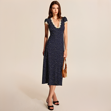 Janette - Trendiges Kleid mit Spitzenverzierung