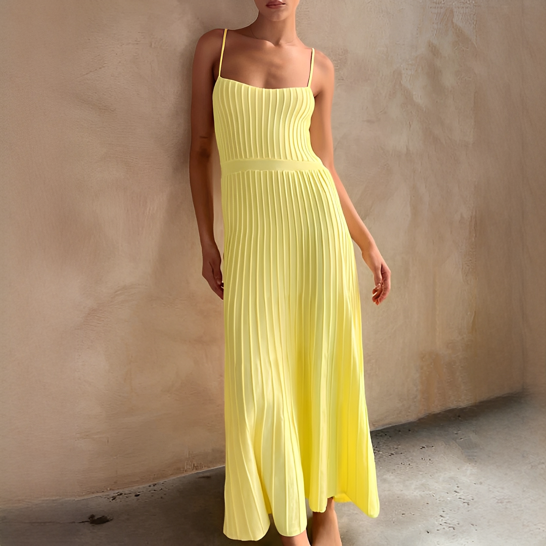 Pheobie - Elegantes Midikleid mit Falten