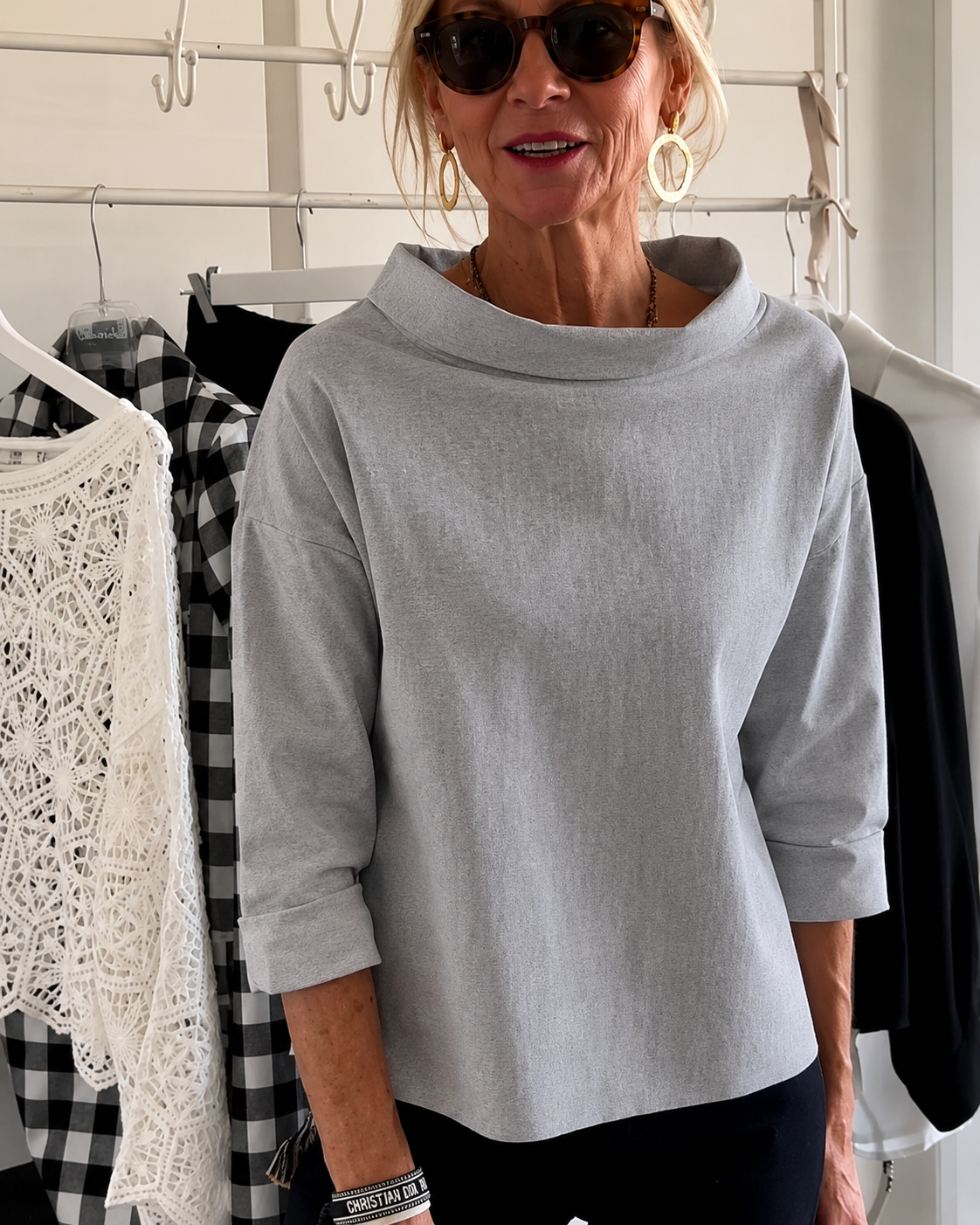 Elone - Elegante weite Bluse mit Kragen