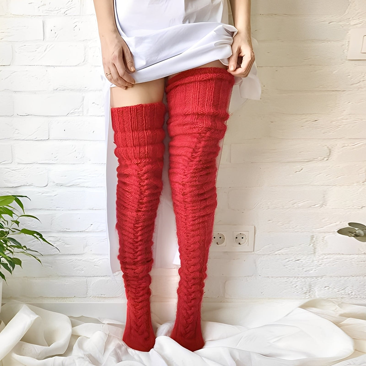Hailee - Bequeme lange Socken für Damen