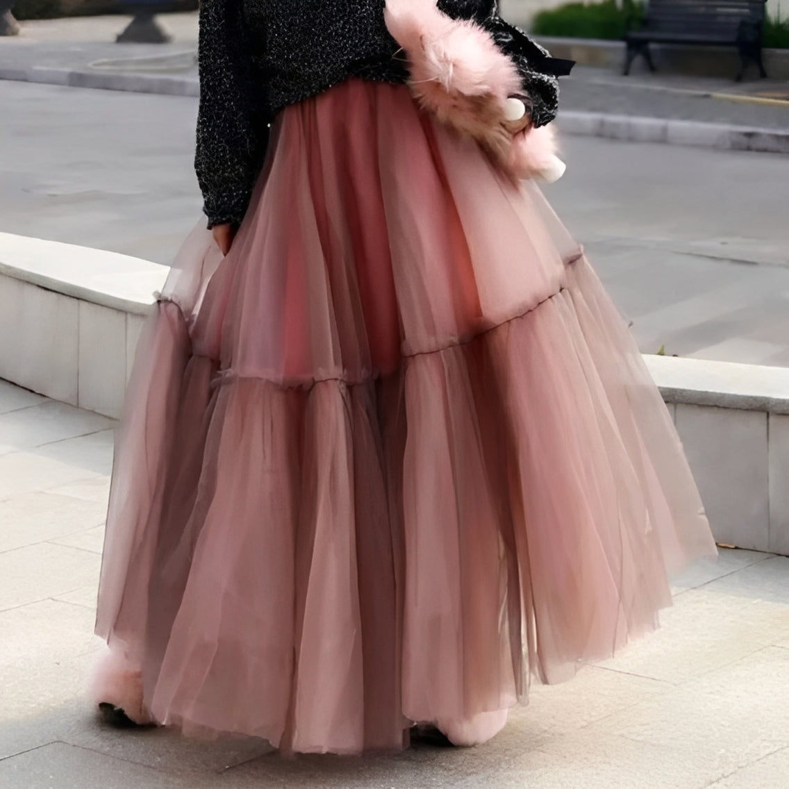 Madeline - Eleganter Damenrock mit Rüschen