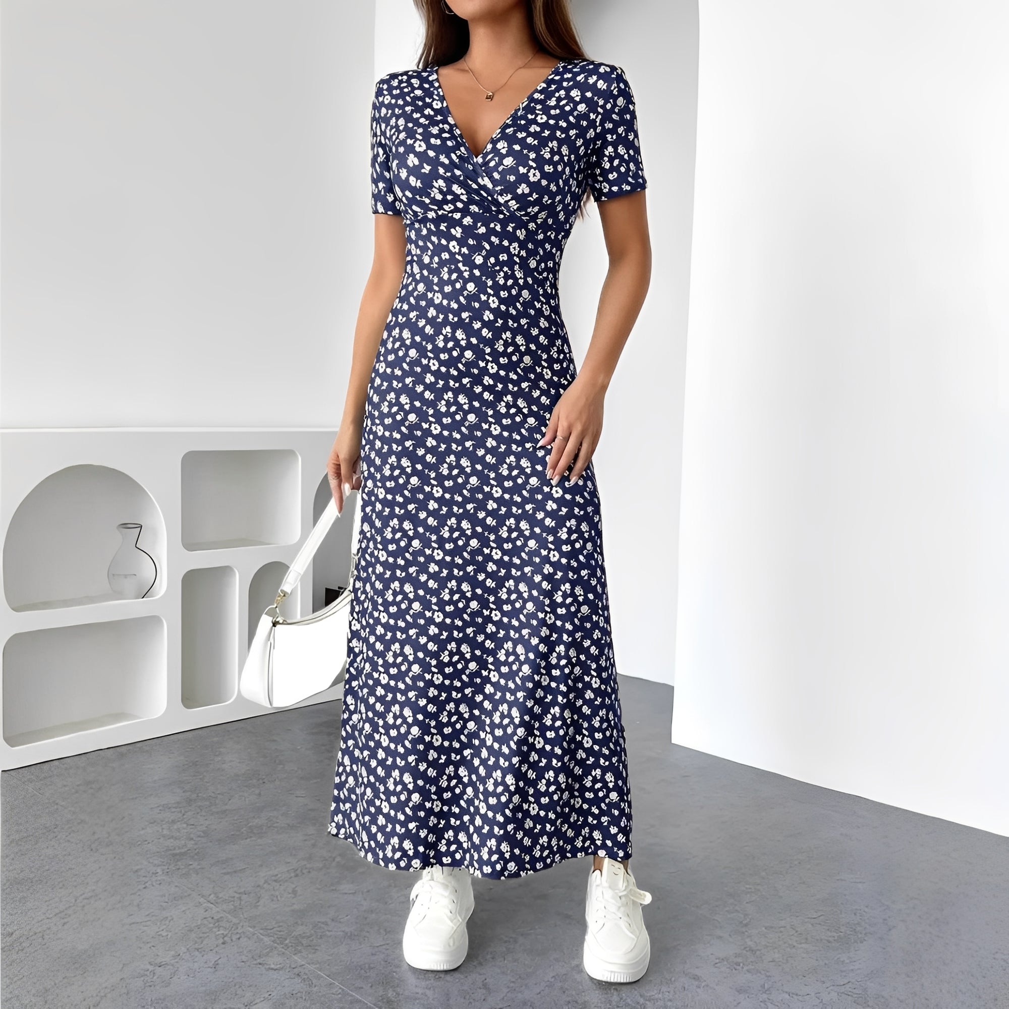 Reggie - Elegantes Maxikleid mit Blumenmuster