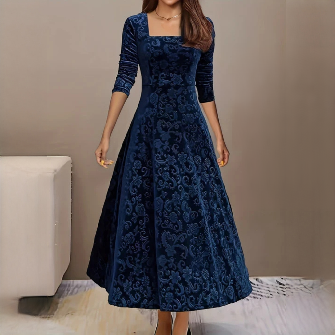 Bethany - Elegantes Kleid aus einem fließenden Material