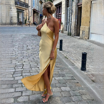 Arcelie - Stilvolles und elegantes langes Kleid