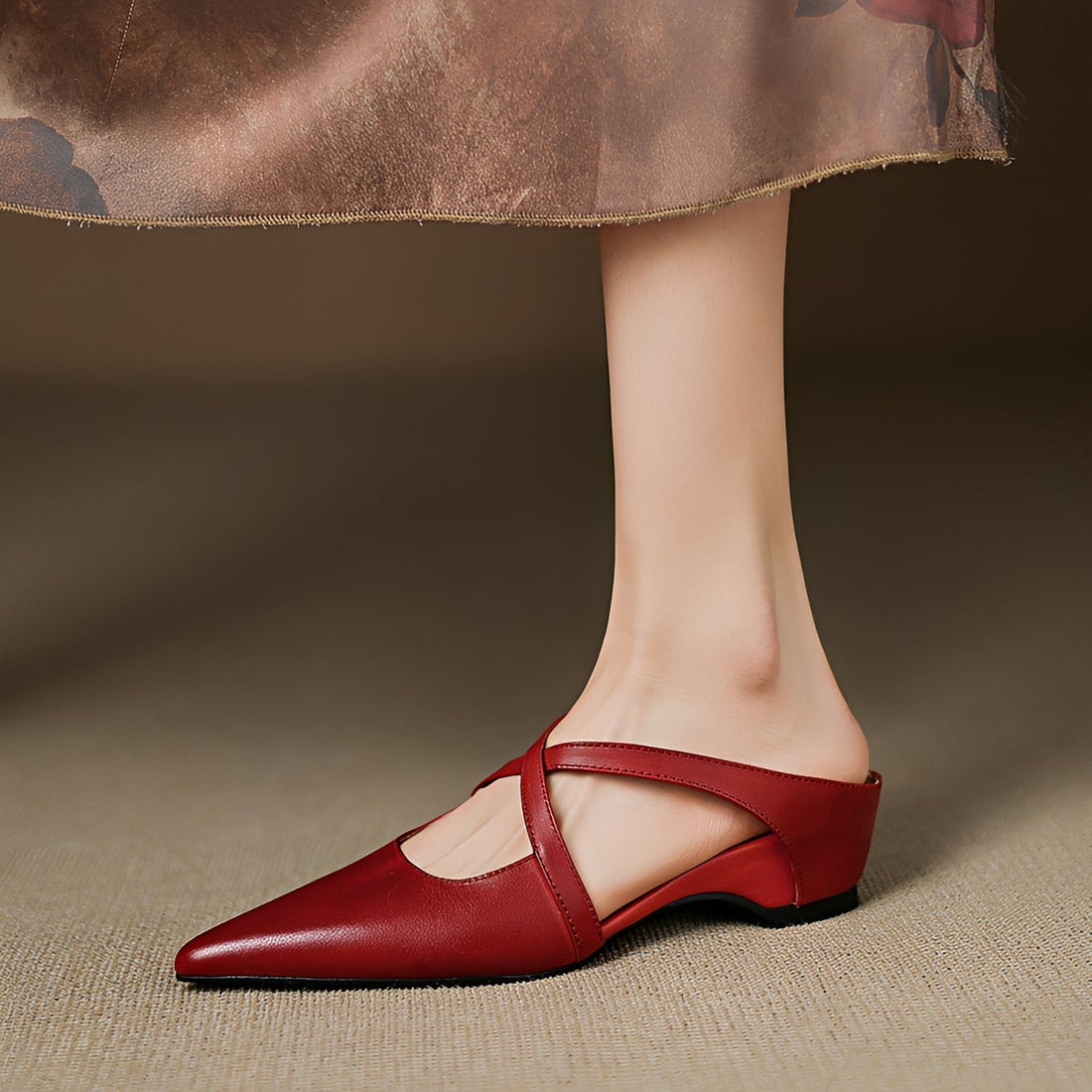 Riley - Moderne flache Mules im Vintage-Look