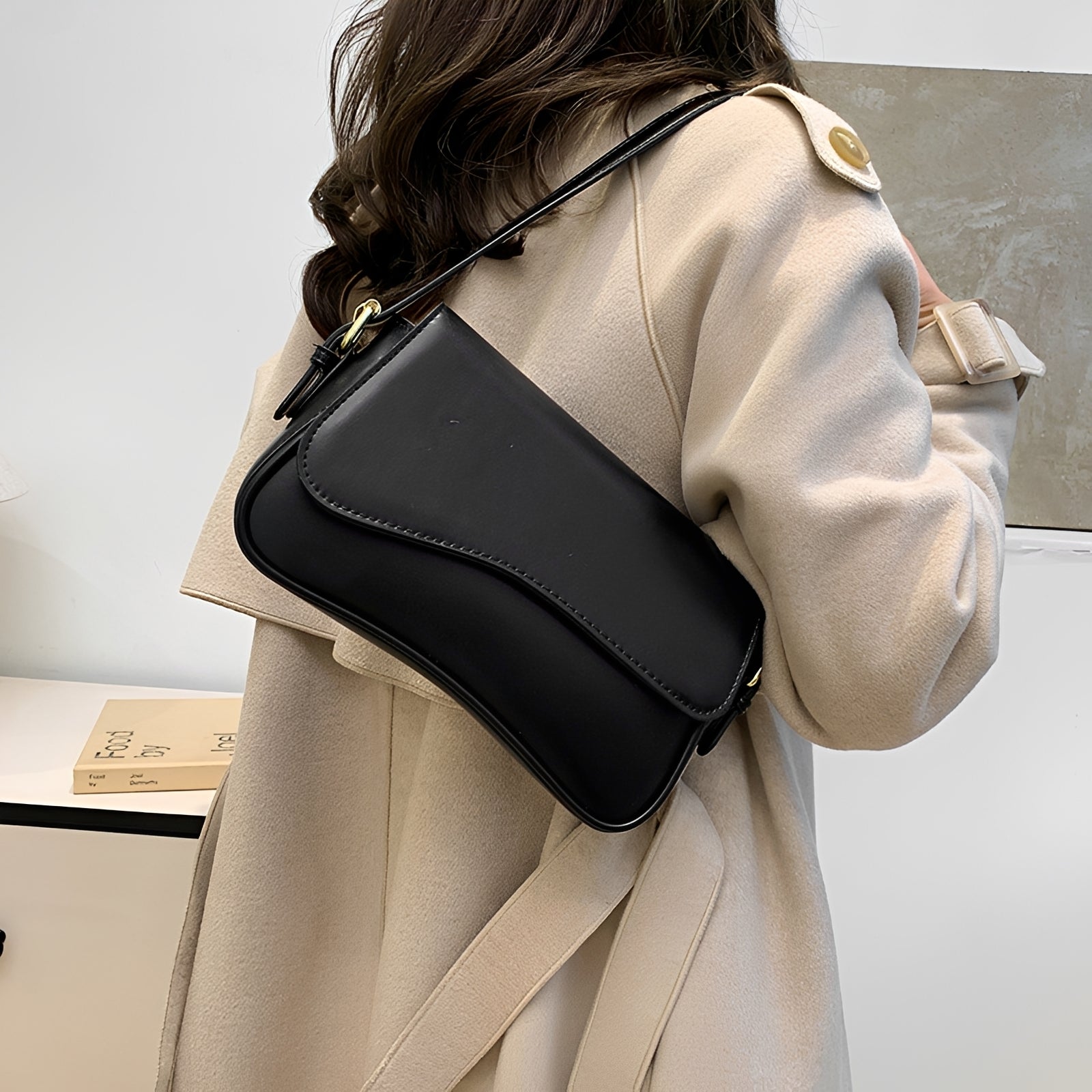 Kieran - Stilvolle Schultertasche