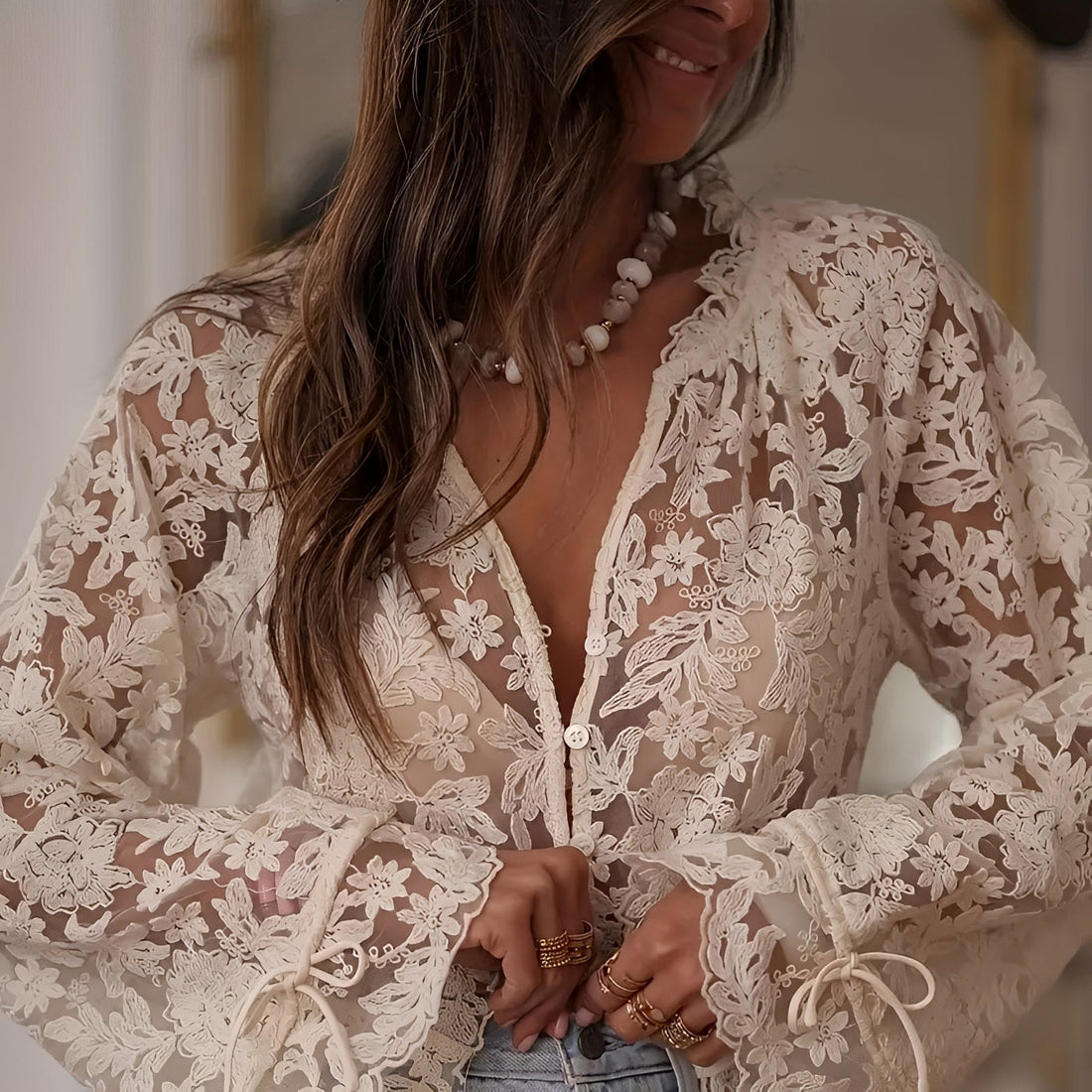 Alexia - Trendige Bluse mit Blumendetails