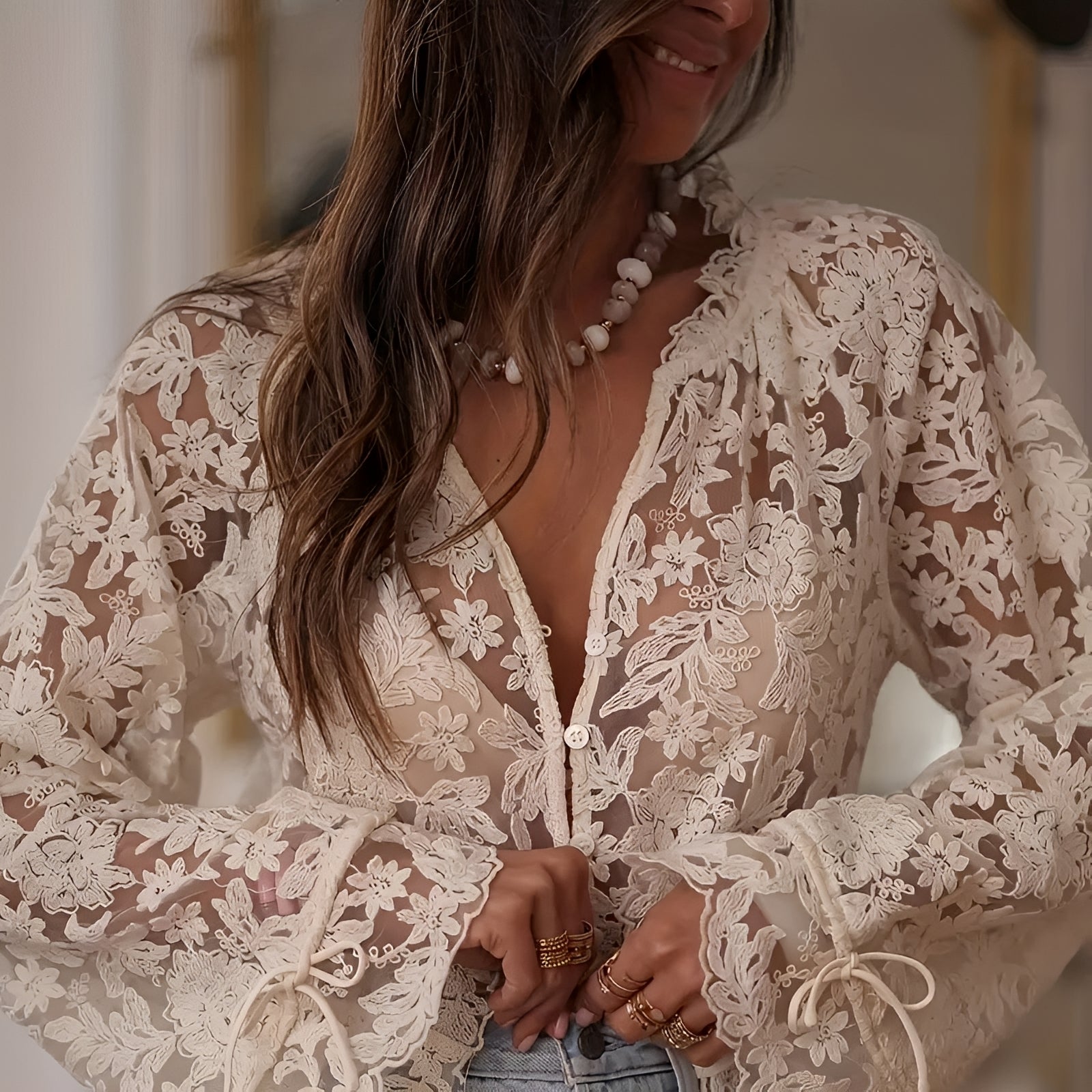 Alexia - Trendige Bluse mit Blumendetails