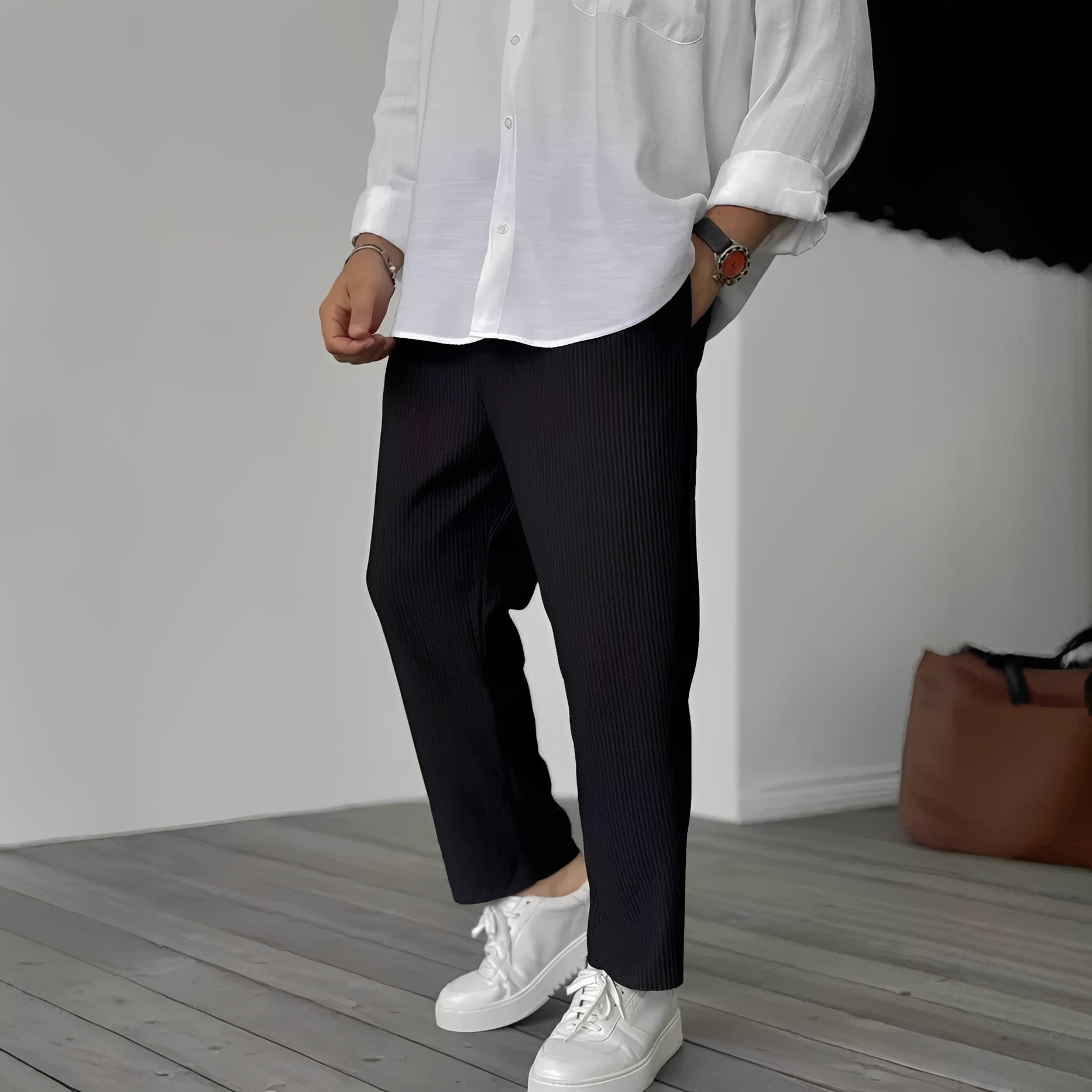 Tristan - Bequeme, locker geschnittene Herrenhose mit geradem Bein
