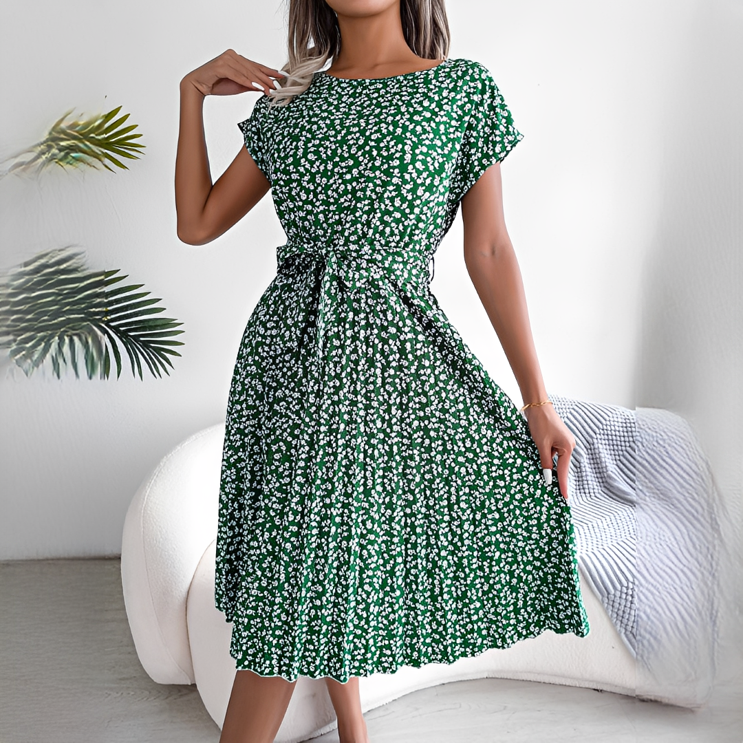 Lyka - Stilvolles Sommerkleid mit kurzen Ärmeln für Damen