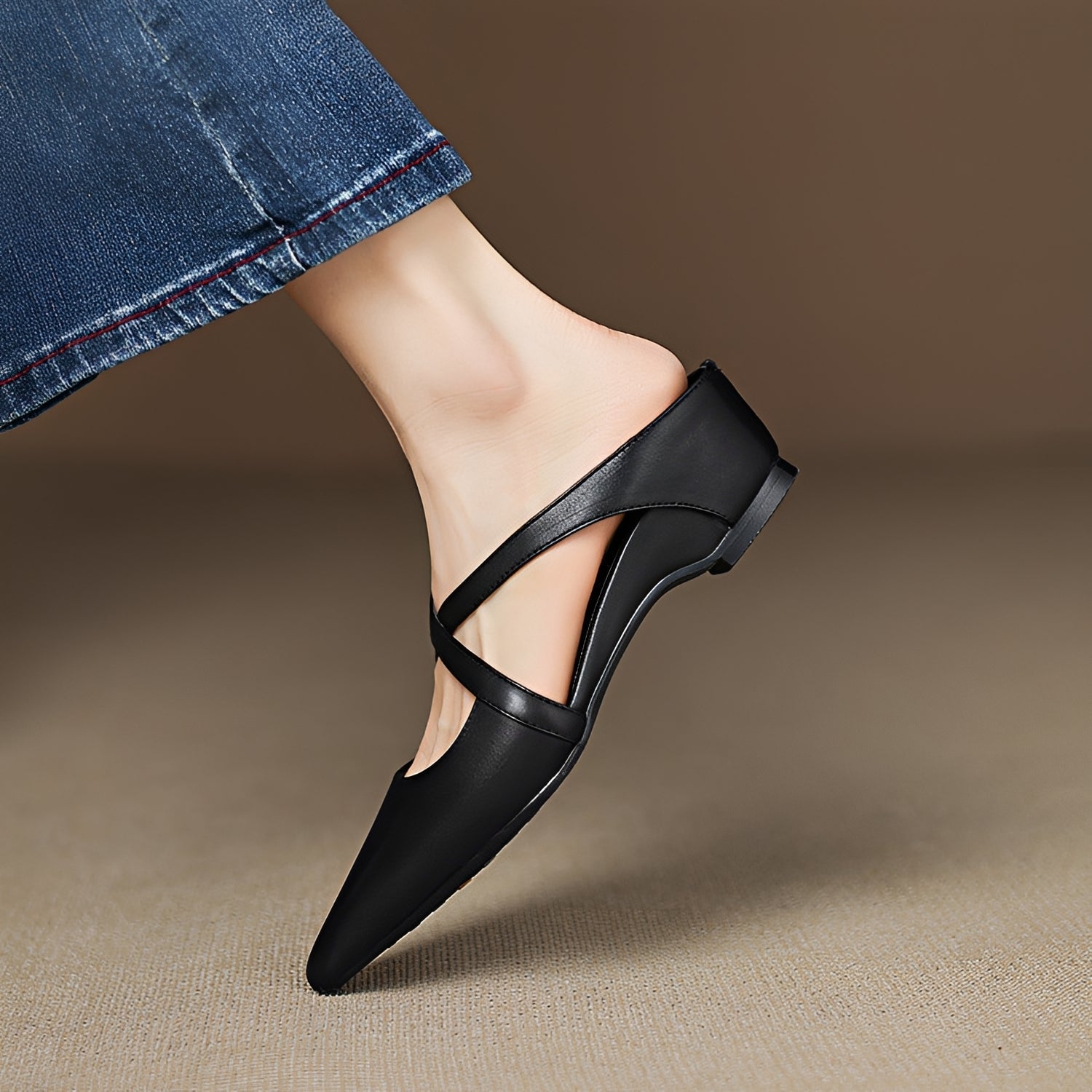 Riley - Moderne flache Mules im Vintage-Look