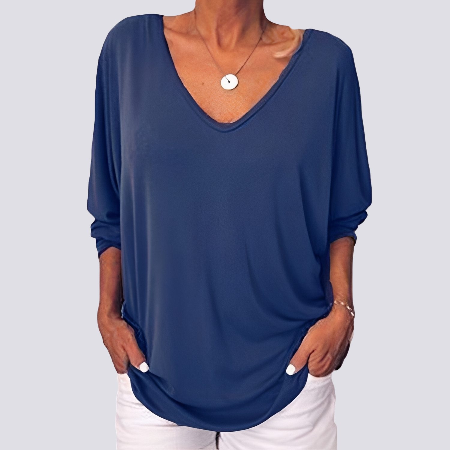 Bernice - Elegantes Top mit Knöpfen auf der Rückseite
