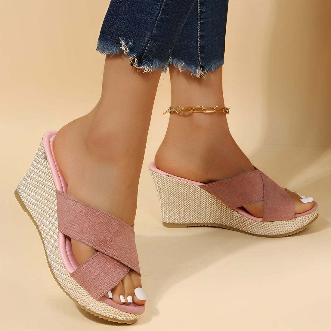 Julie - Modische, komfortable Keilsandalen für Damen