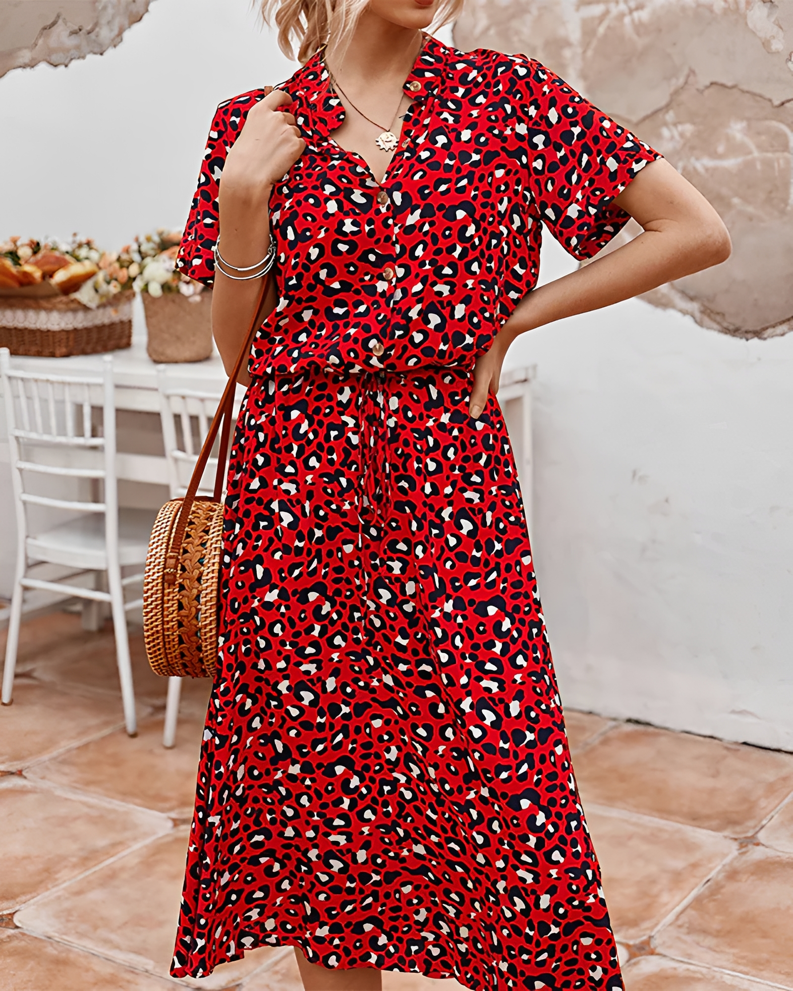 Shannon - Schickes Midikleid mit V-Ausschnitt