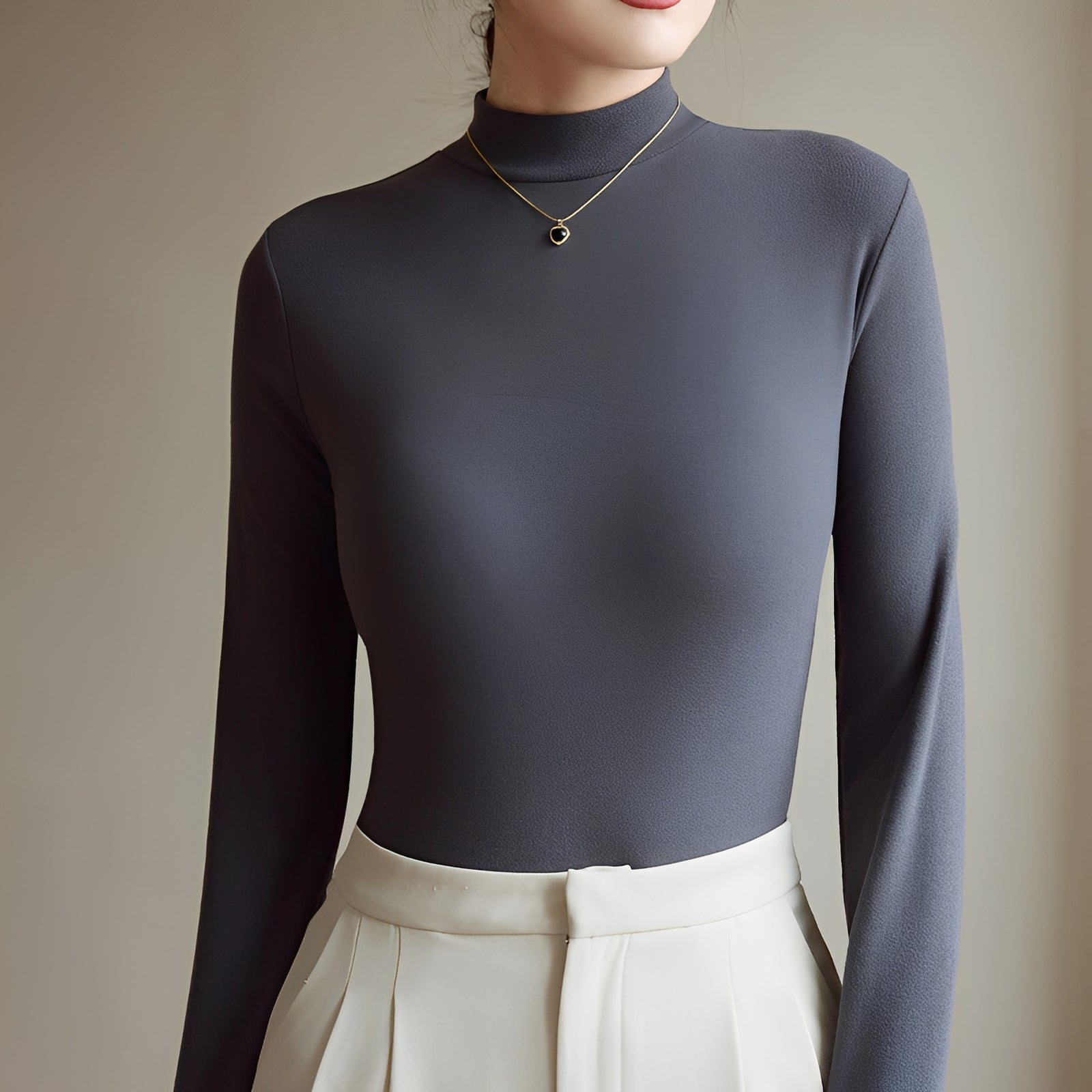 Antonette - Elegantes Rollkragenoberteil
