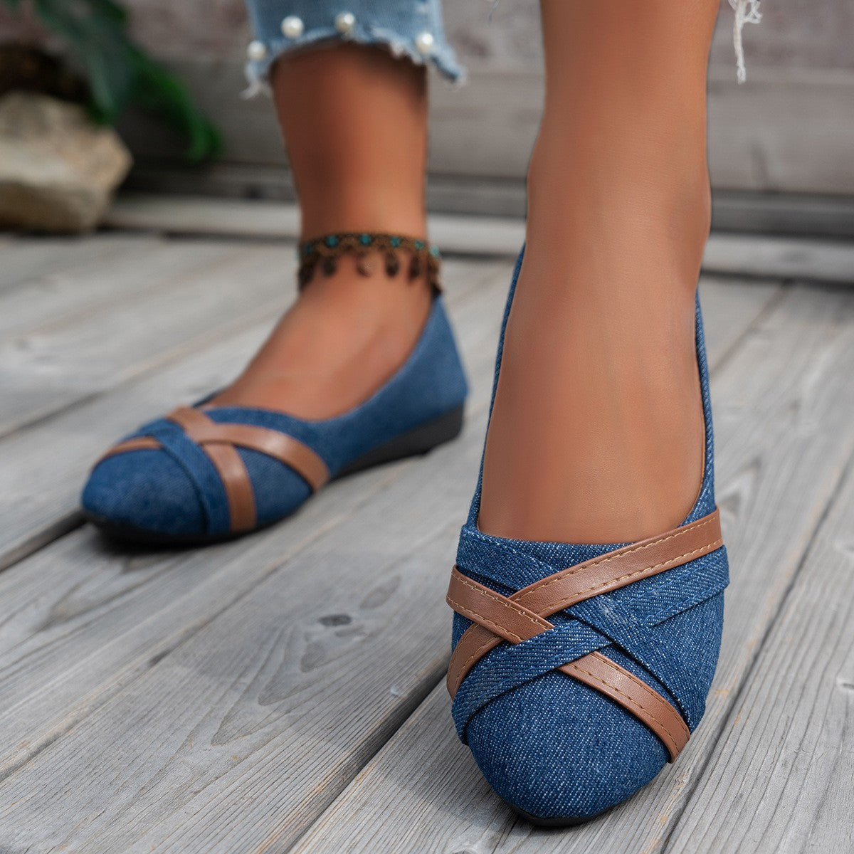Leora - Stilvolle Damenschuhe mit Kreuzriemen
