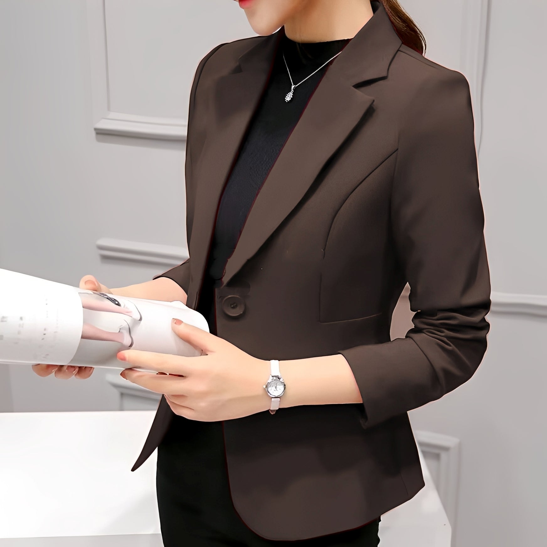 Lindy - Eleganter Damenblazer mit einem Knopf