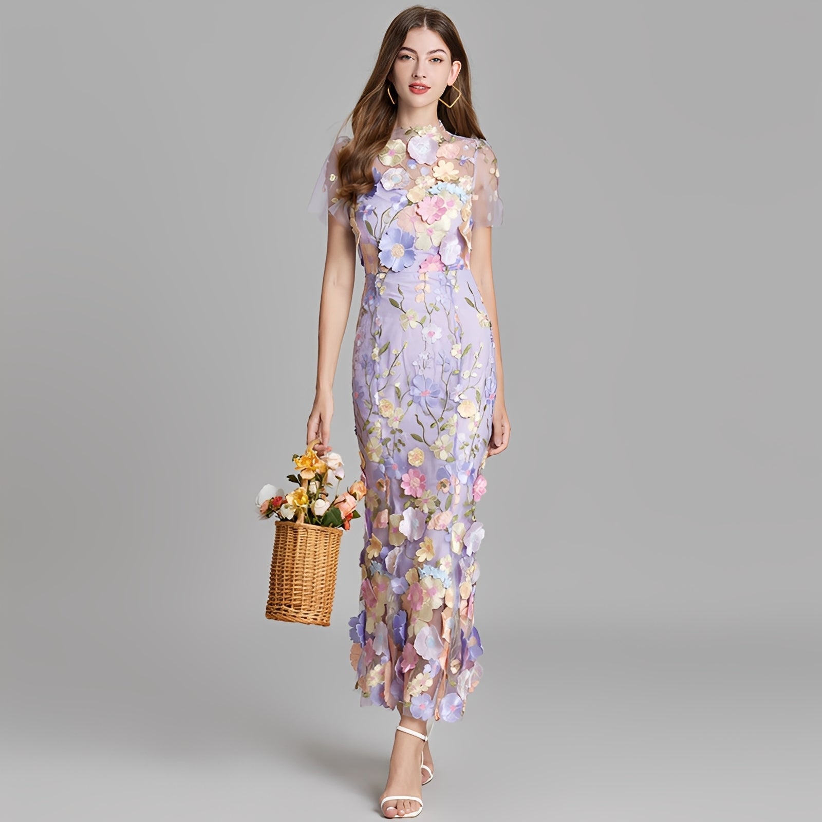 Nina - Stilvolles Kleid mit Blumenstickerei für Mädchen
