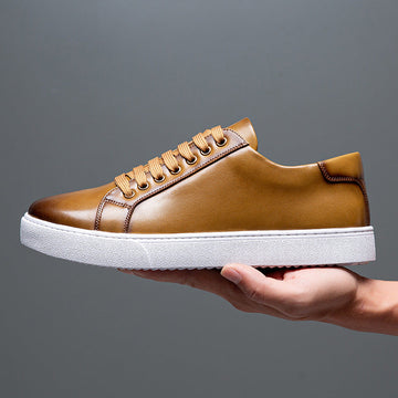Dominik - Freizeitsneaker mit gebürstetem Finish