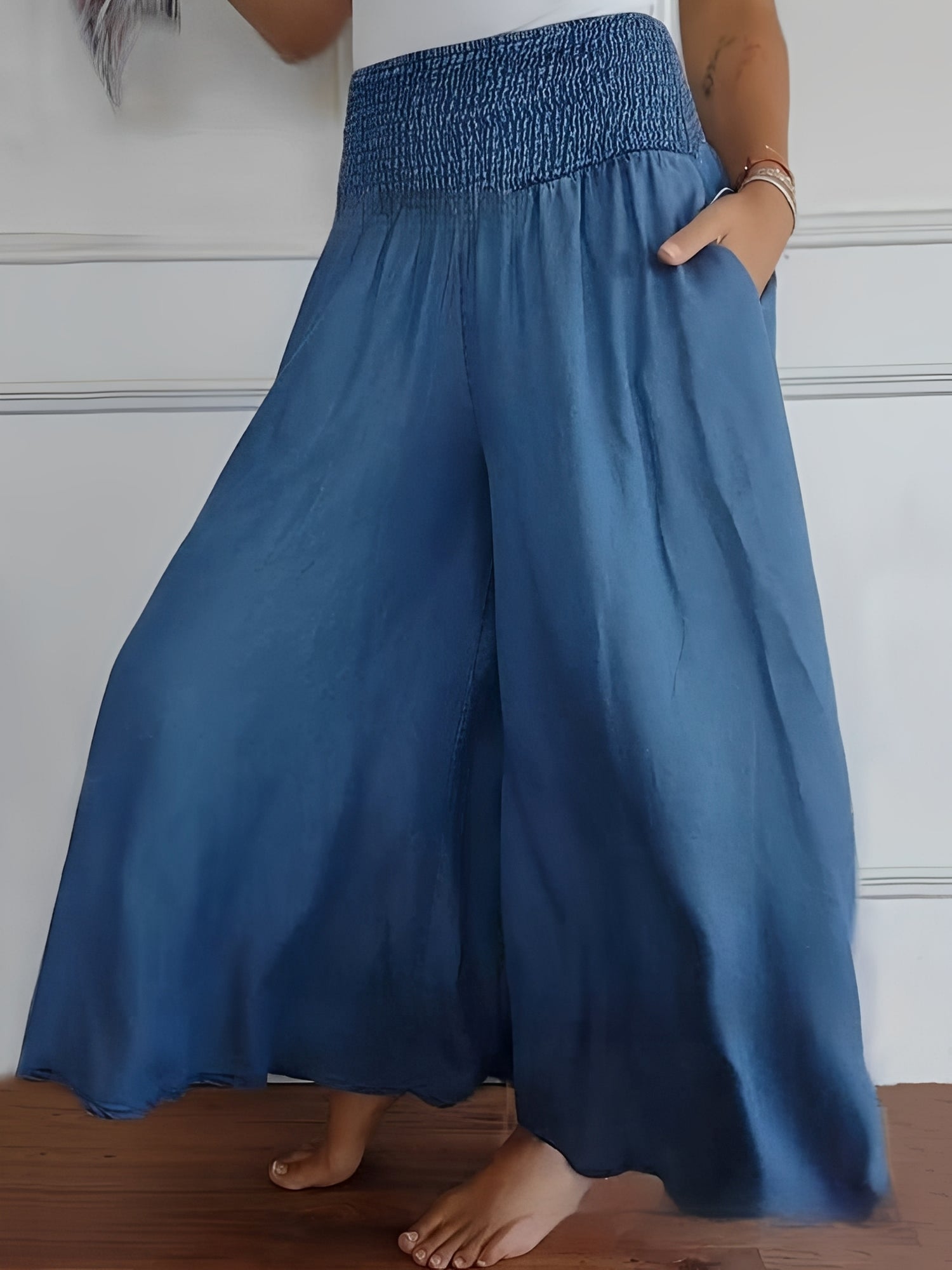 Halle - Locker geschnittene Hose mit weitem Bein und Taschen für Damen