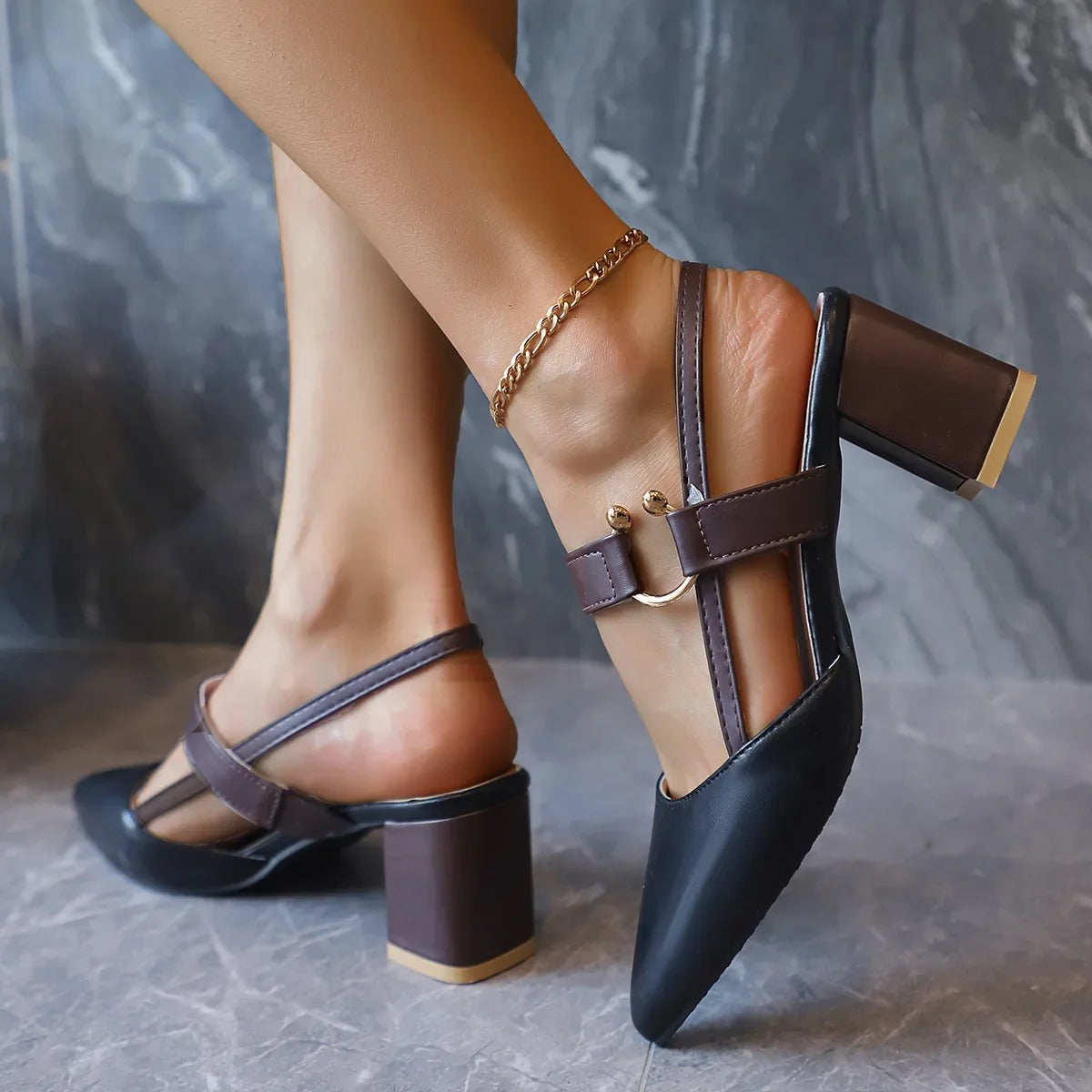 Caelan - Slingback-Pumps mit Absatz