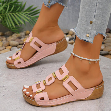 Victoria - Elegante Sandaletten mit Keilabsatz