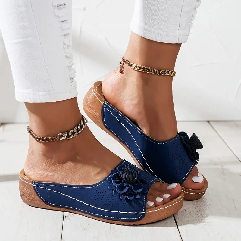 Jeevan - Gemütliche dicke Sandalen