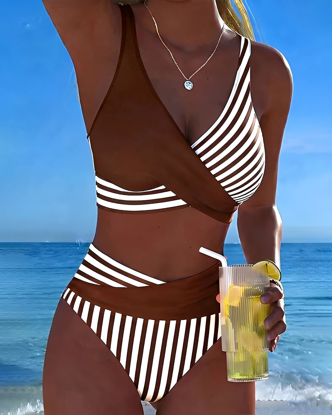 Angelica - Modischer Gestreifter Bikini