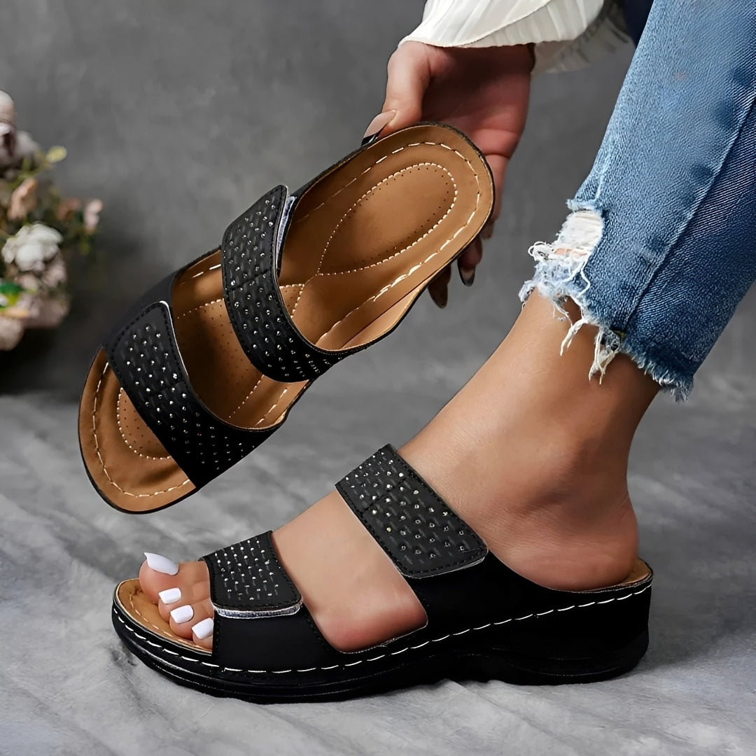 Lauren - Bequeme durchbrochene Sandalen