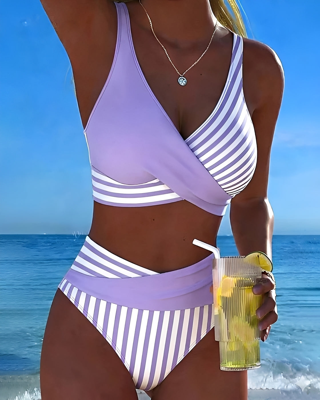 Angelica - Modischer Gestreifter Bikini