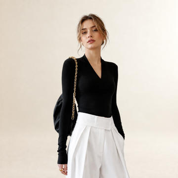 Damen Langarmshirt V-Ausschnitt regulärer Schnitt schlanke Silhouette