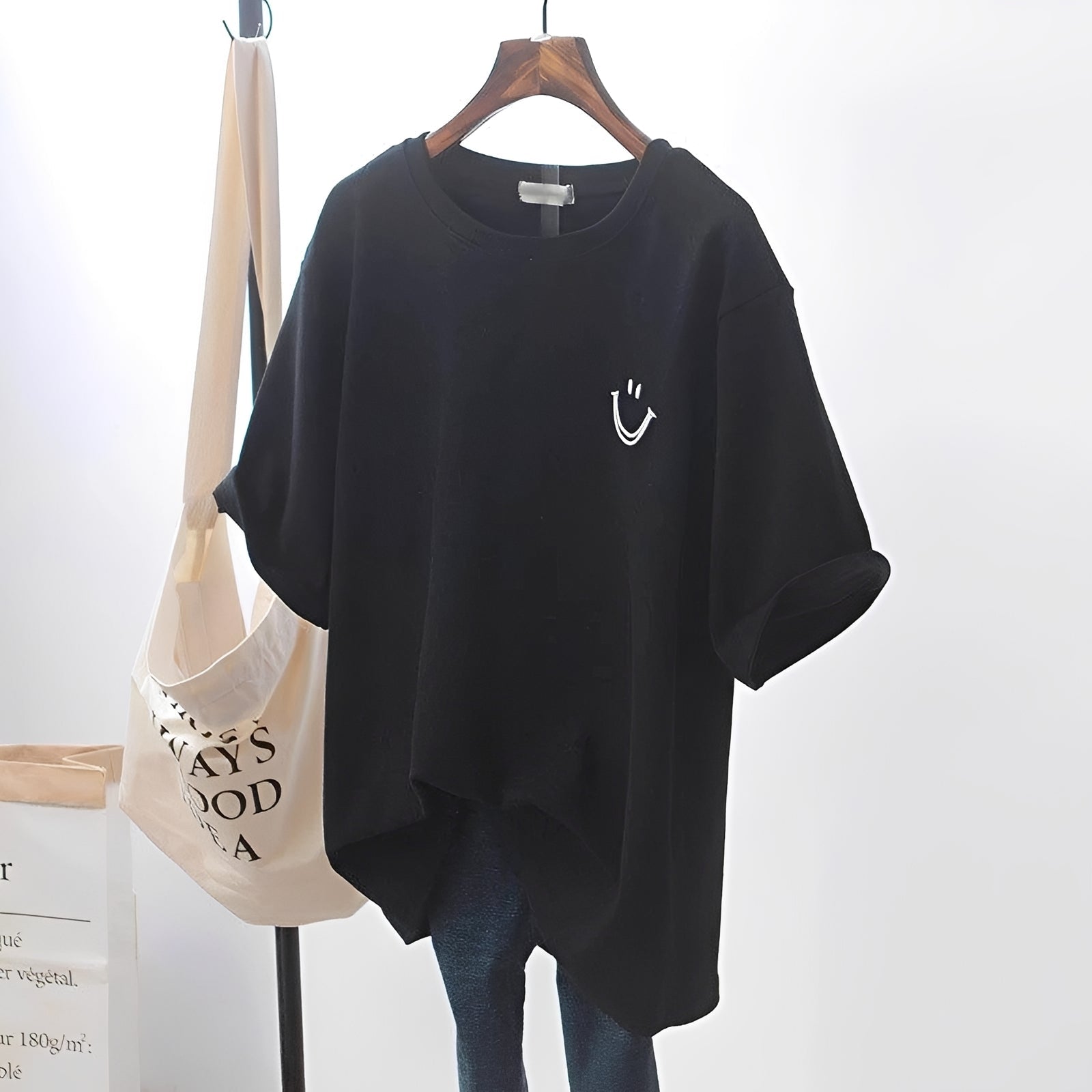 Selina - Trendiges T-Shirt mit Druck