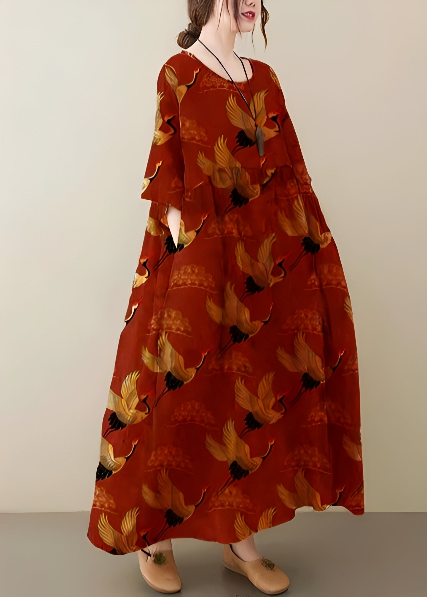 Mariam - Elegantes, locker fallendes Damenkleid mit weitem Saum